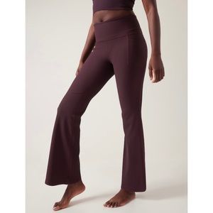 EUC Athleta Salutation Rib Flare. Size S.